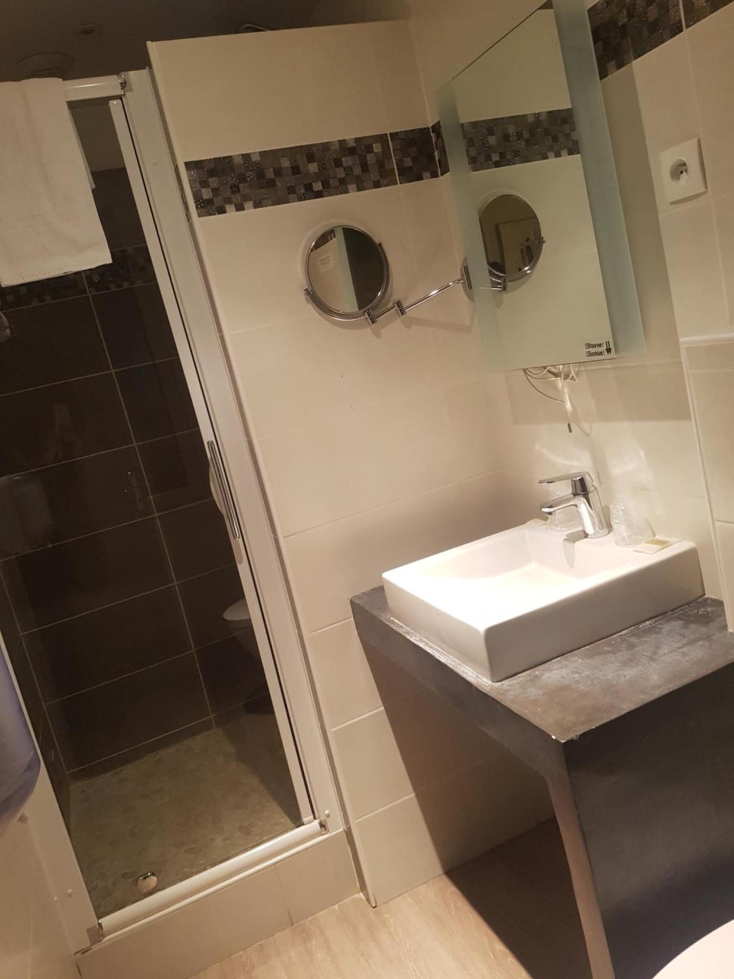 Logis - Hotel Du Nord Et Restaurant La Table D'Elisa Compiègne Dış mekan fotoğraf
