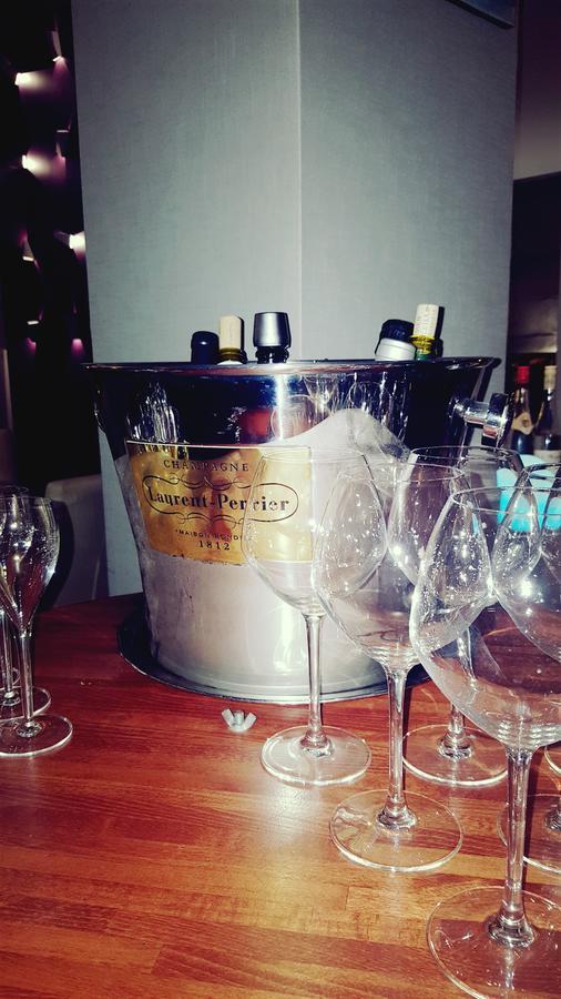Logis - Hotel Du Nord Et Restaurant La Table D'Elisa Compiègne Dış mekan fotoğraf